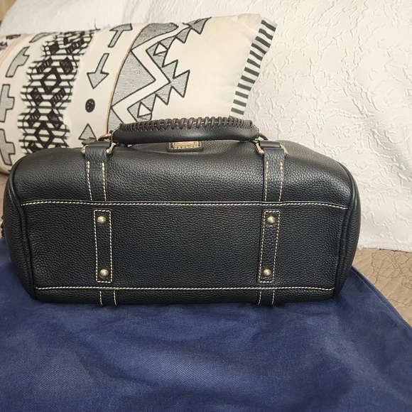 Dooney & Bourke Black Sorrento Medium Satchel Bag Like New Carried Once - Picture 7 of 10